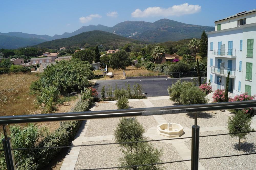 Residence Villa Tyrrenia Macinaggio  Eksteriør bilde